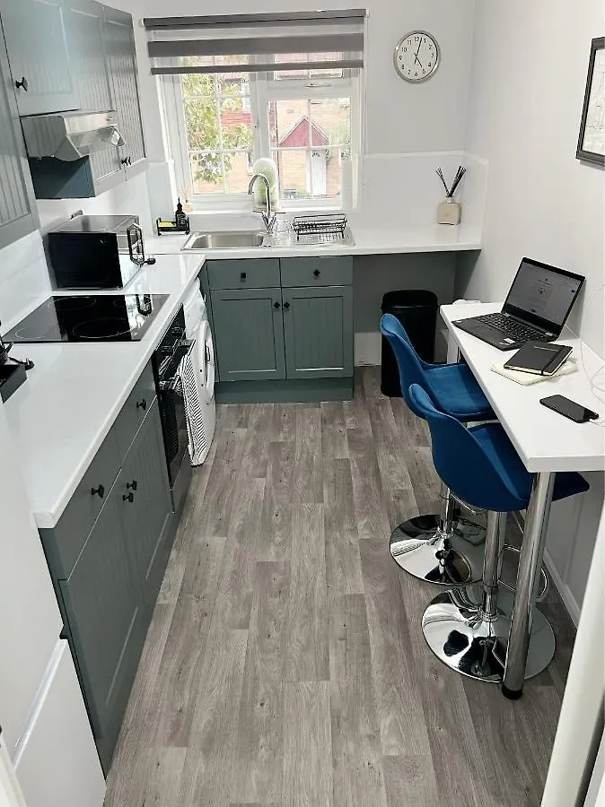 Nyaraló Stunning Apartment In Beckton With Private Entrance London